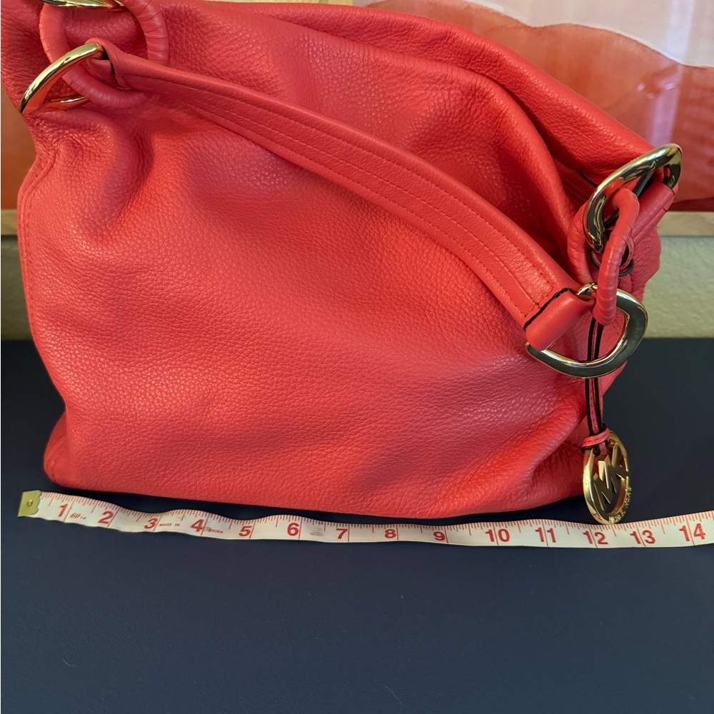Michael by Michael Kors- purse with matching wallet! Leather in watermelon pink - Picture 6 of 11